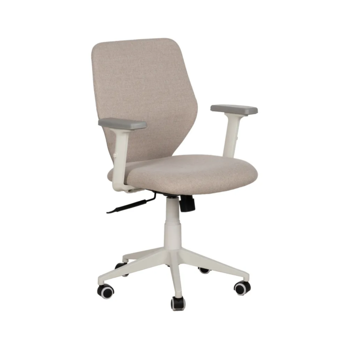 Silla de oficina beige con ruedas, respaldo y altura ajustables. Diseño ergonómico y cómodo, ideal para largas jornadas de trabajo en casa o en la oficina.