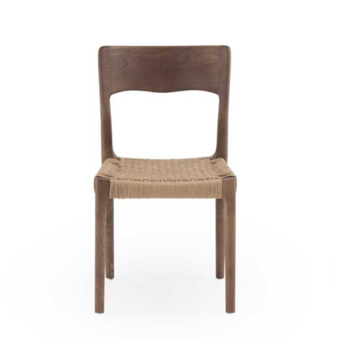 silla de madera de fresno con asiento trenzado