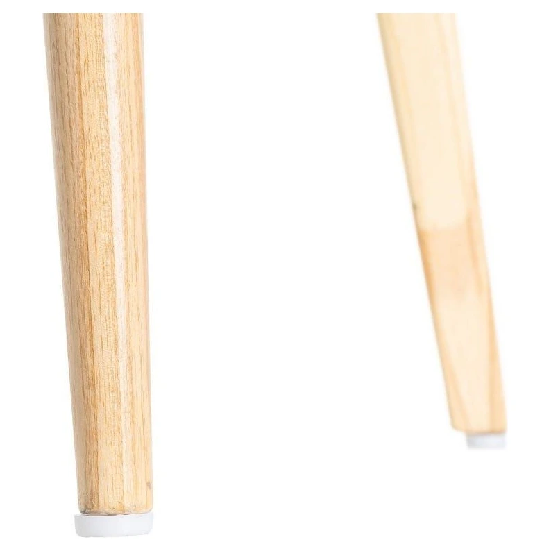 silla de madera y cuerda