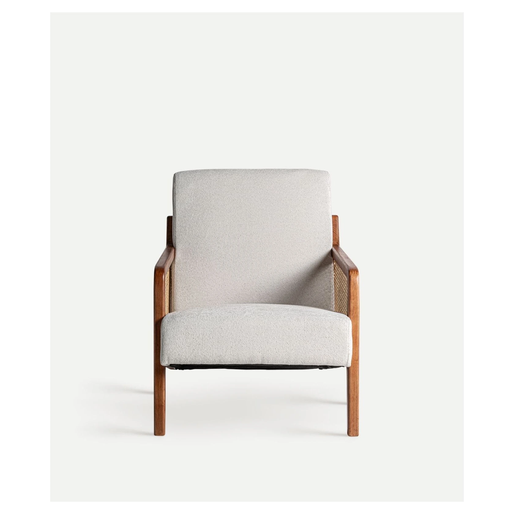 sillon de madera y rejilla