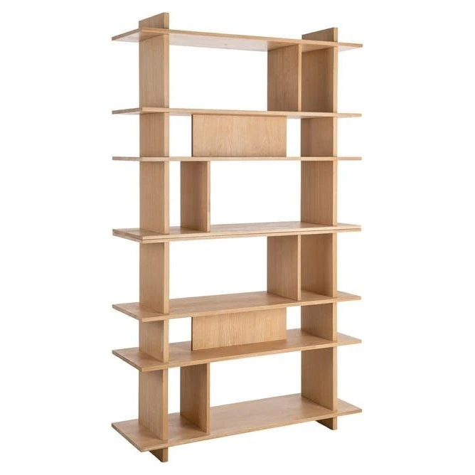 estanteria de madera natural
