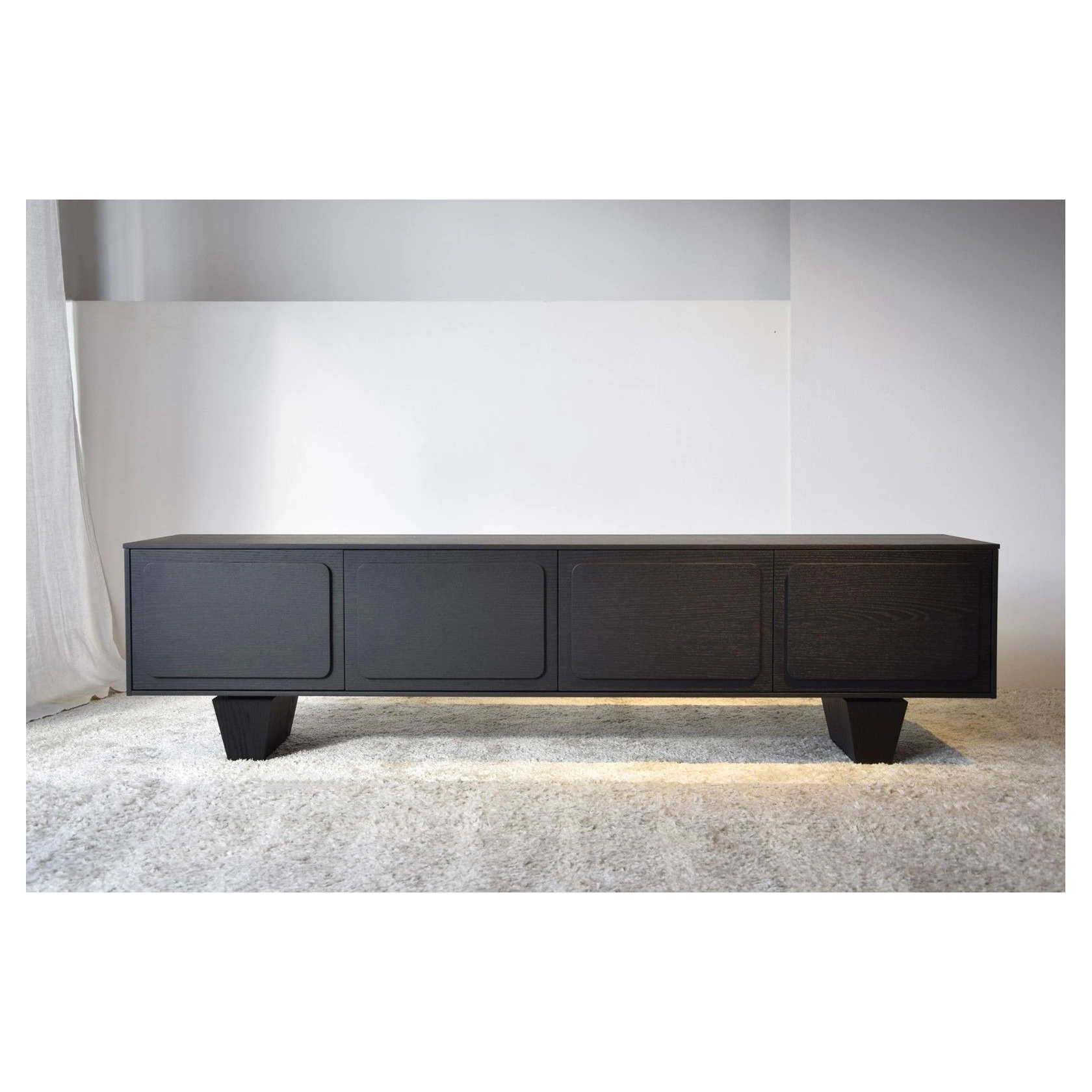 mueble tv roble teñido negro