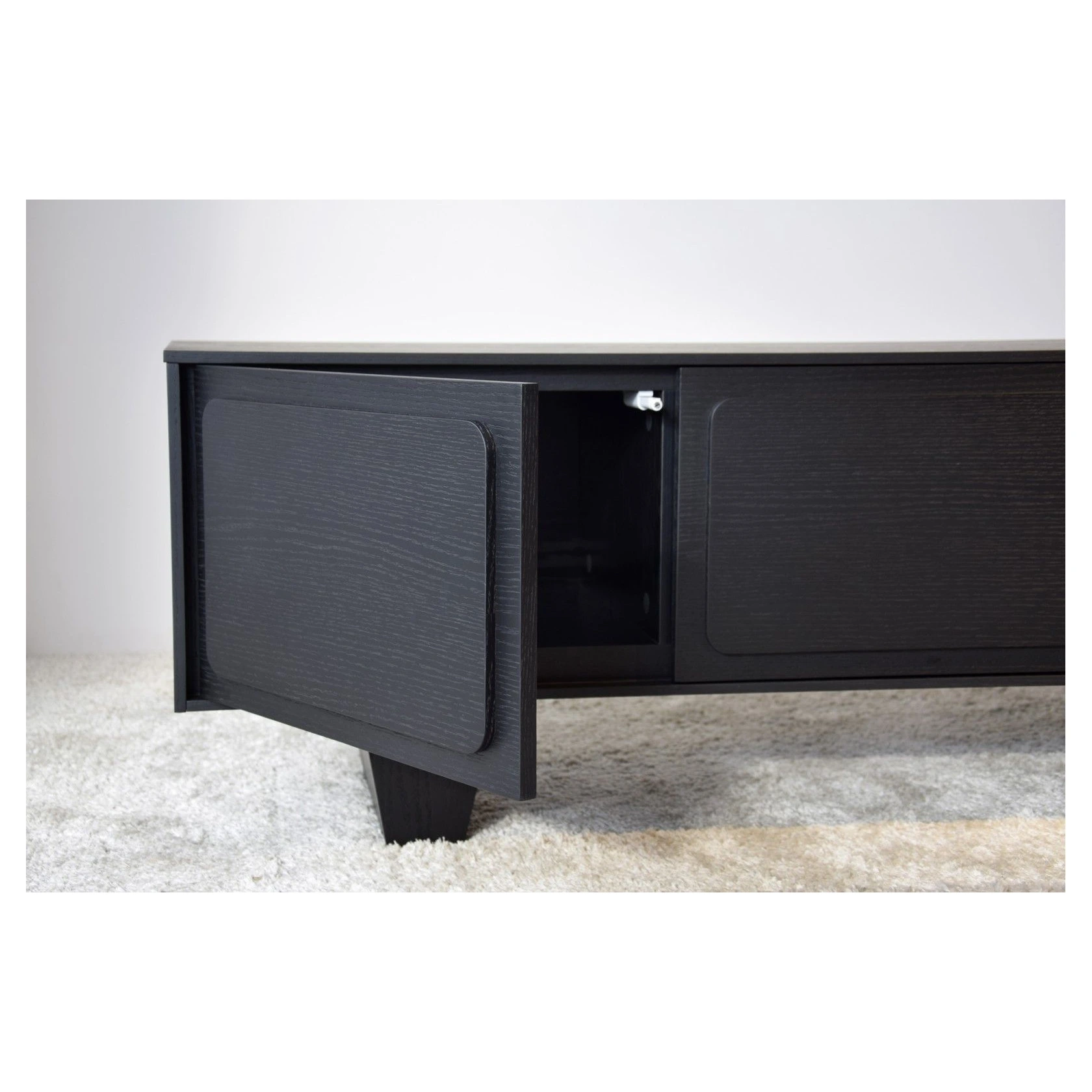 mueble tv roble teñido negro