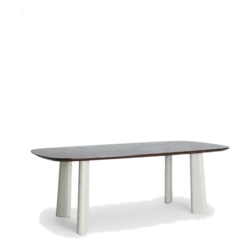 mesa comedor sobre oscuro